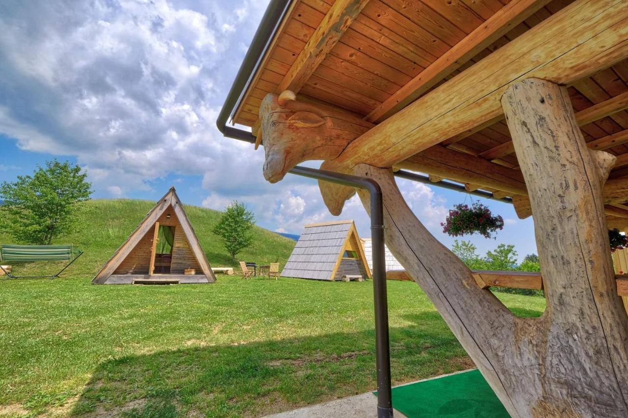 מלון Vitanje Glamping Brodej מראה חיצוני תמונה